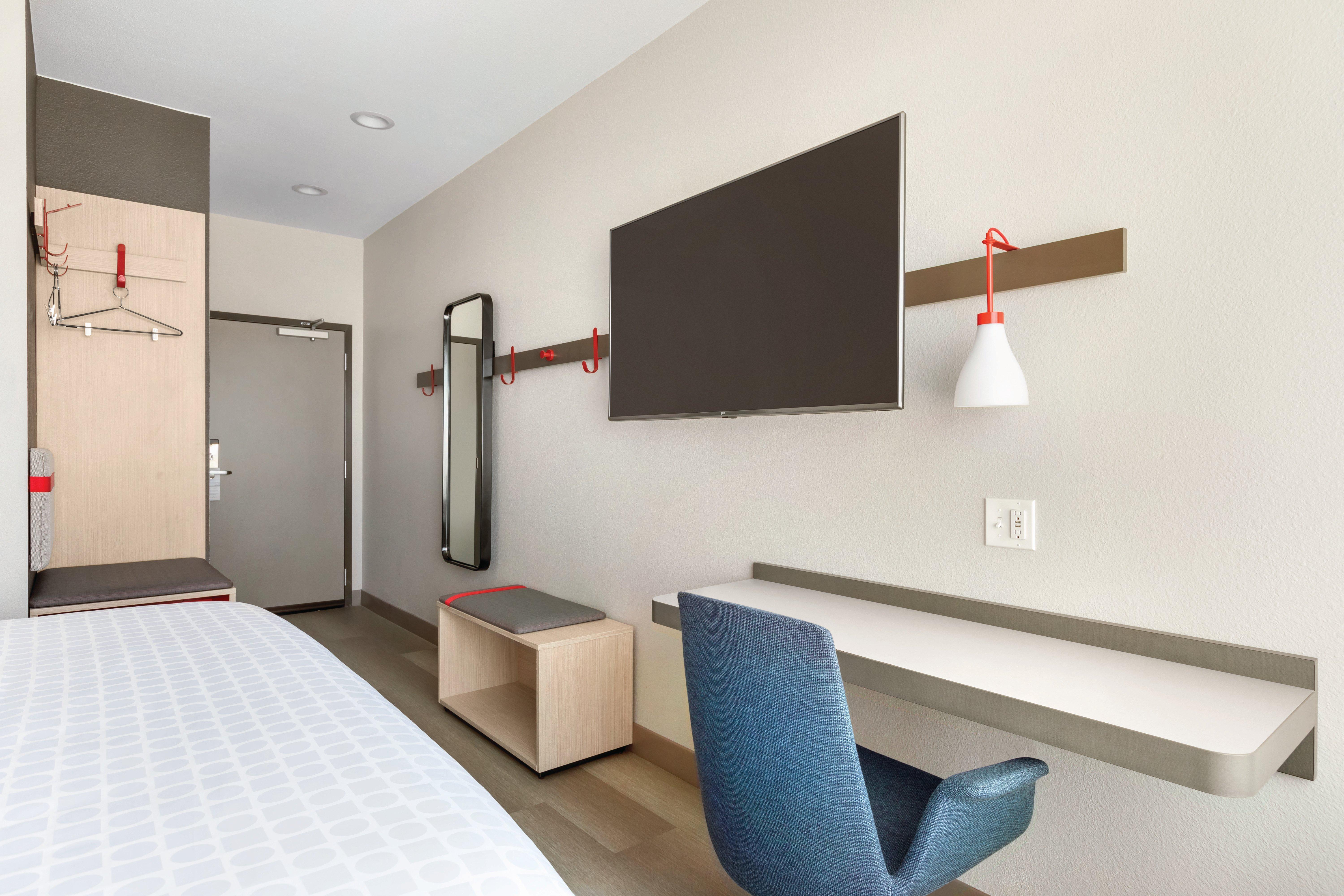 Avid Hotels - Beaumont By Ihg Экстерьер фото